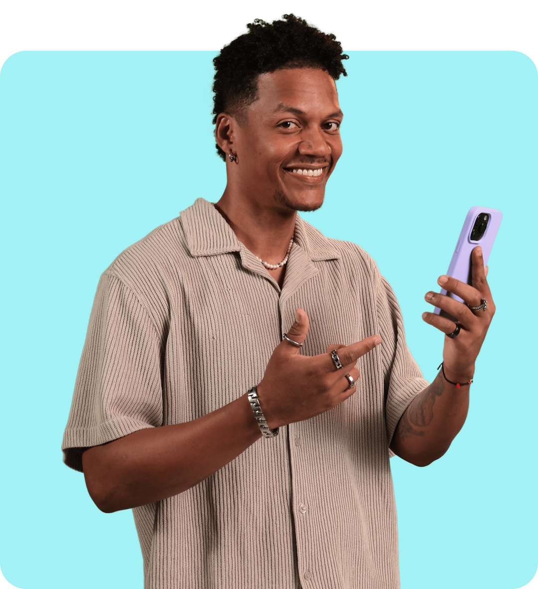 usando celular